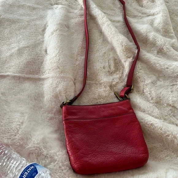 Fossil Coral Leather Crossbody Bag - Picture 5 of 15